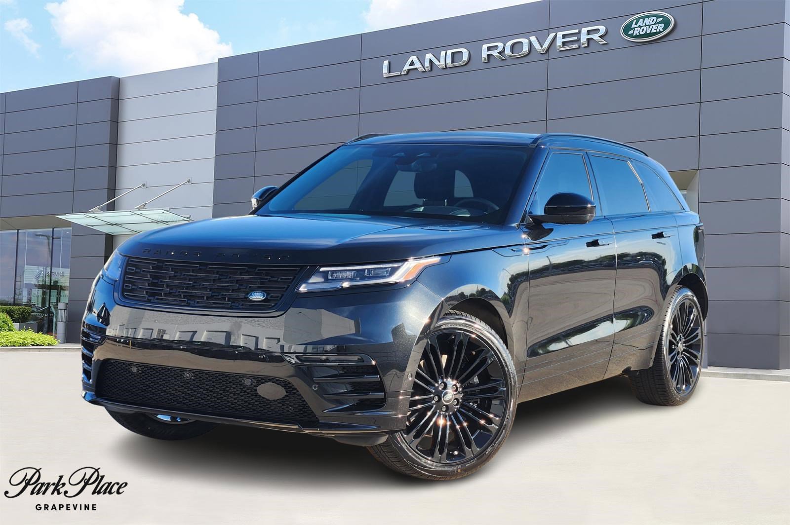 New 2026 Land Rover Range Rover Velar Dynamic SE video 1