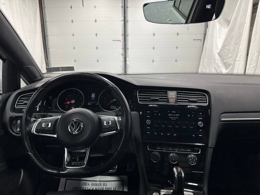 Used 2020 Volkswagen GTI SE FWD image 16