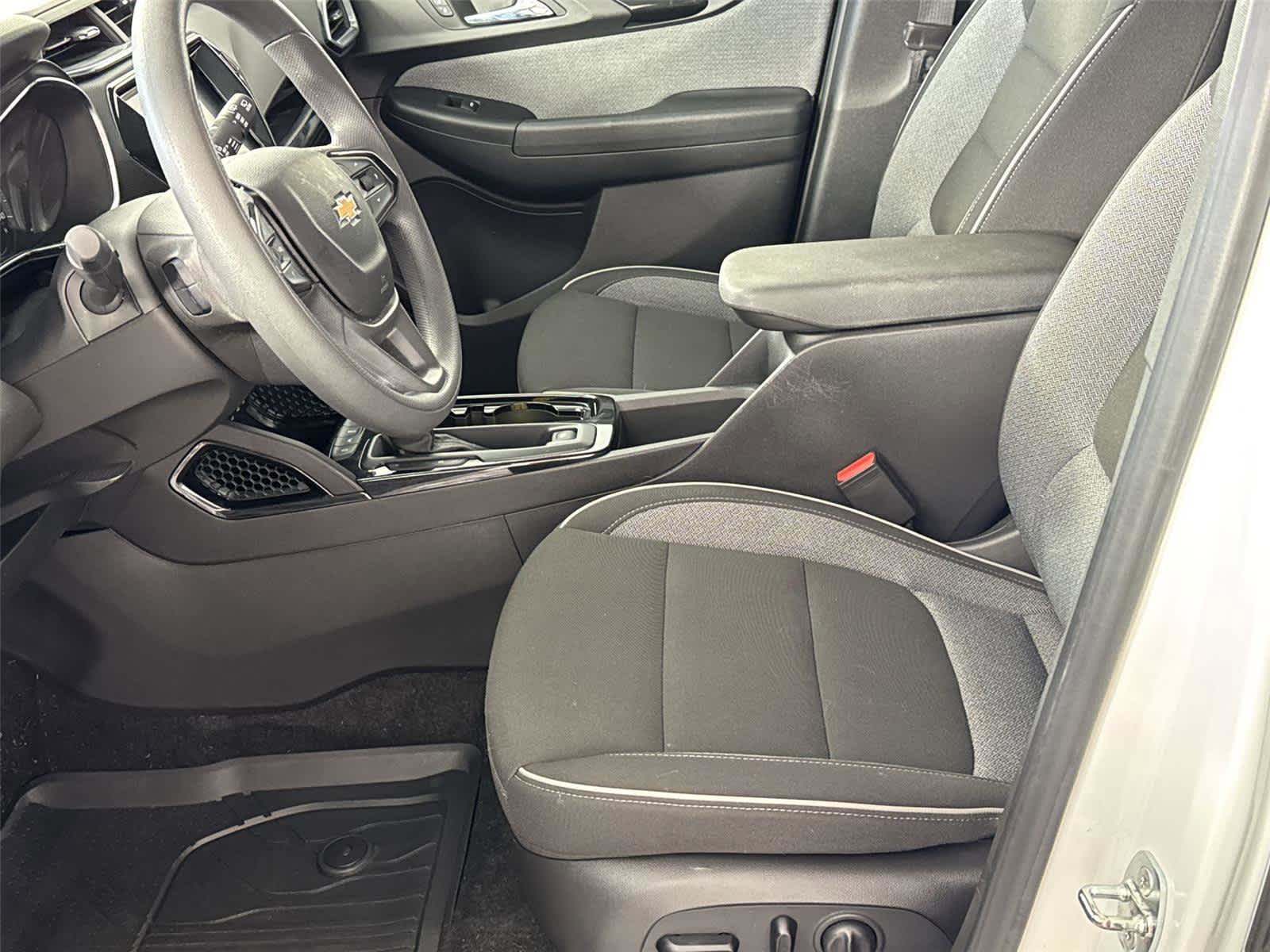 Certified 2023 Chevrolet TrailBlazer LT w/ Convenience Package FWD image 12