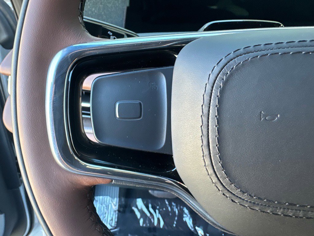 New 2025 Lincoln Navigator Reserve image 30