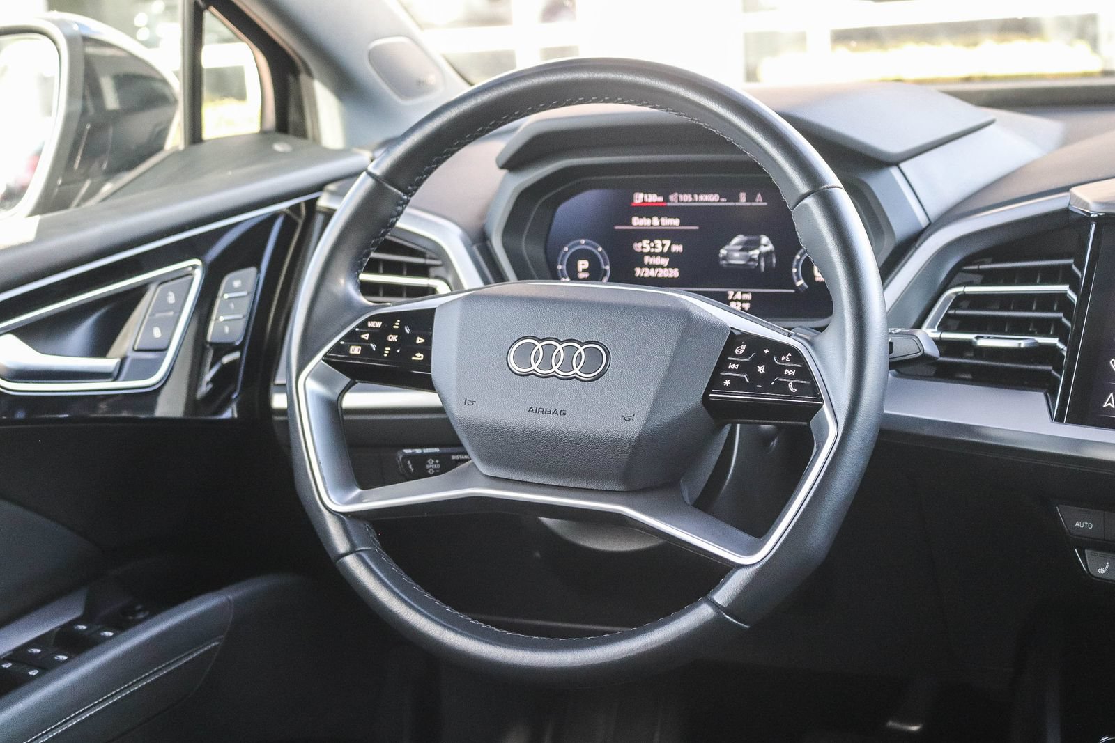 Certified 2023 Audi Q4 e-tron Premium Plus w/ Premium Plus RWD image 17