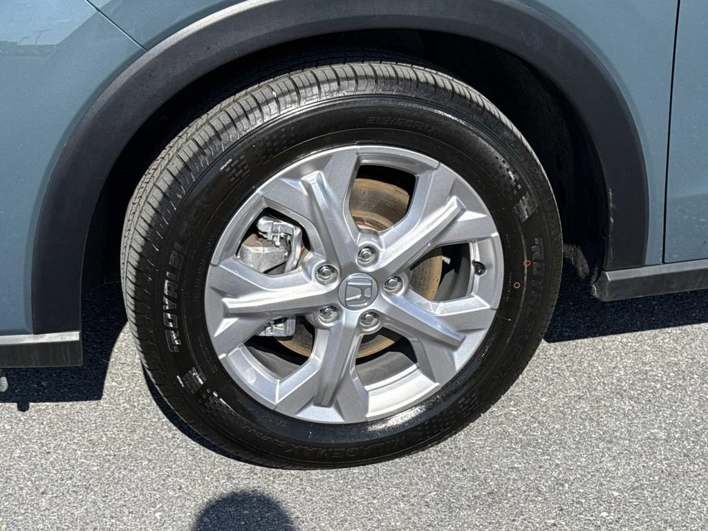 Used 2025 Honda HR-V LX image 30