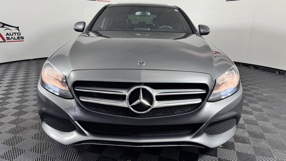 Used 2018 Mercedes-Benz C 300 Sedan w/ Premium Package image 11