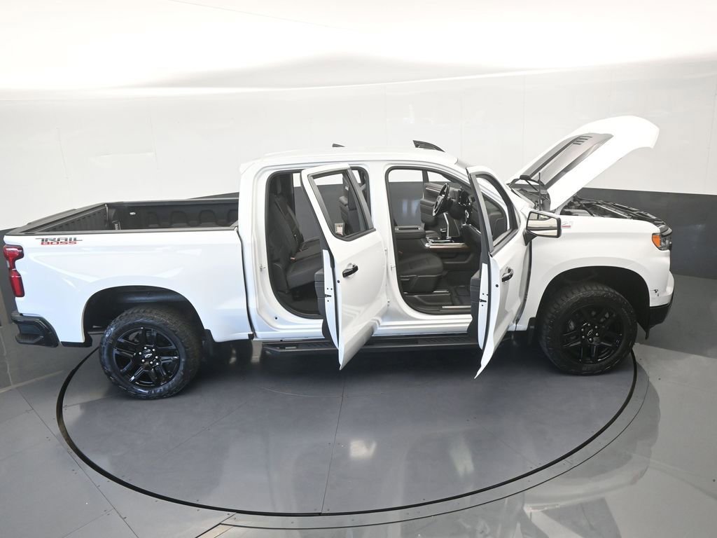 Used 2022 Chevrolet Silverado 1500 LT Trail Boss image 72