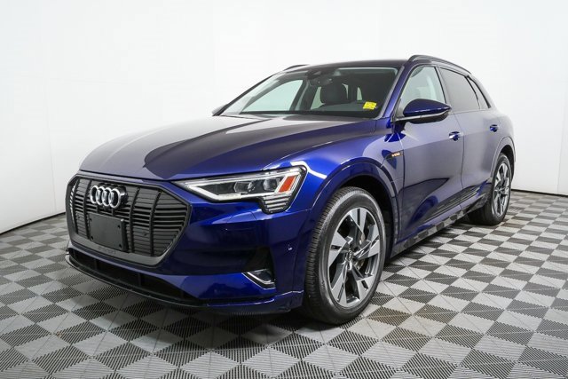 Used 2021 Audi e-tron Premium w/ Convenience Plus Package image 33
