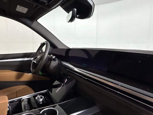 New 2026 Cadillac Escalade Luxury w/ Touring Package image 34