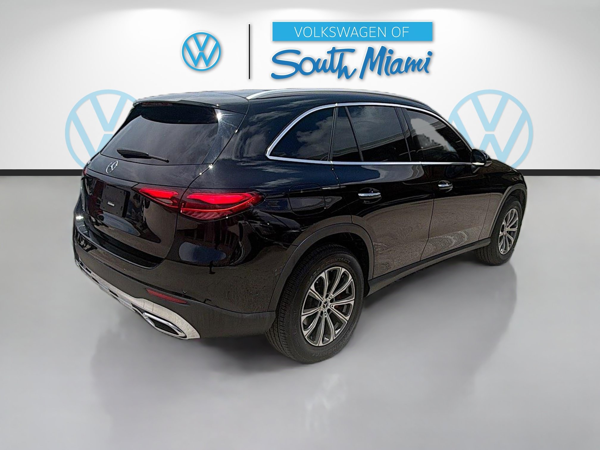 Used 2024 Mercedes-Benz GLC 300 image 7