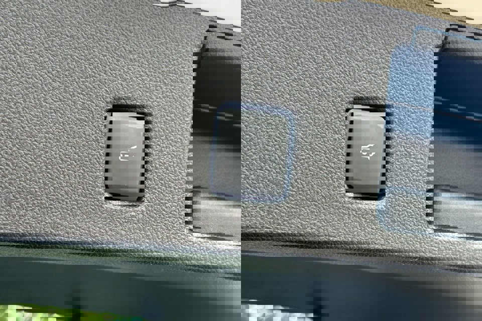 New 2025 Ford Escape ST-Line w/ Tech Pack #1 image 17