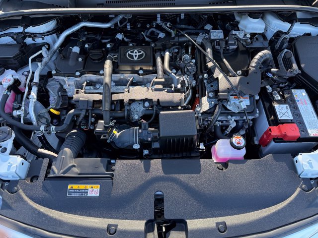 Certified 2025 Toyota Corolla SE w/ SE Premium Package AWD/4WD image 40