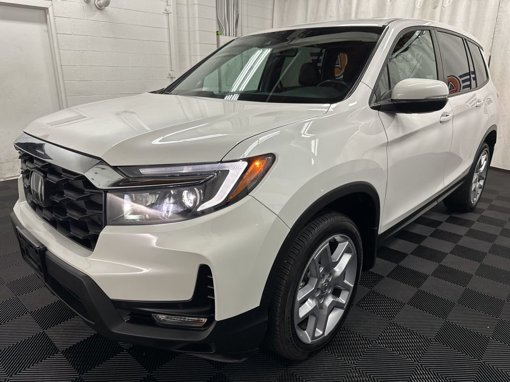 Used 2024 Honda Passport EX-L image 5