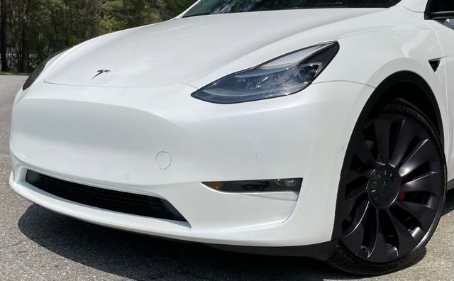 Used 2021 Tesla Model Y Performance image 3