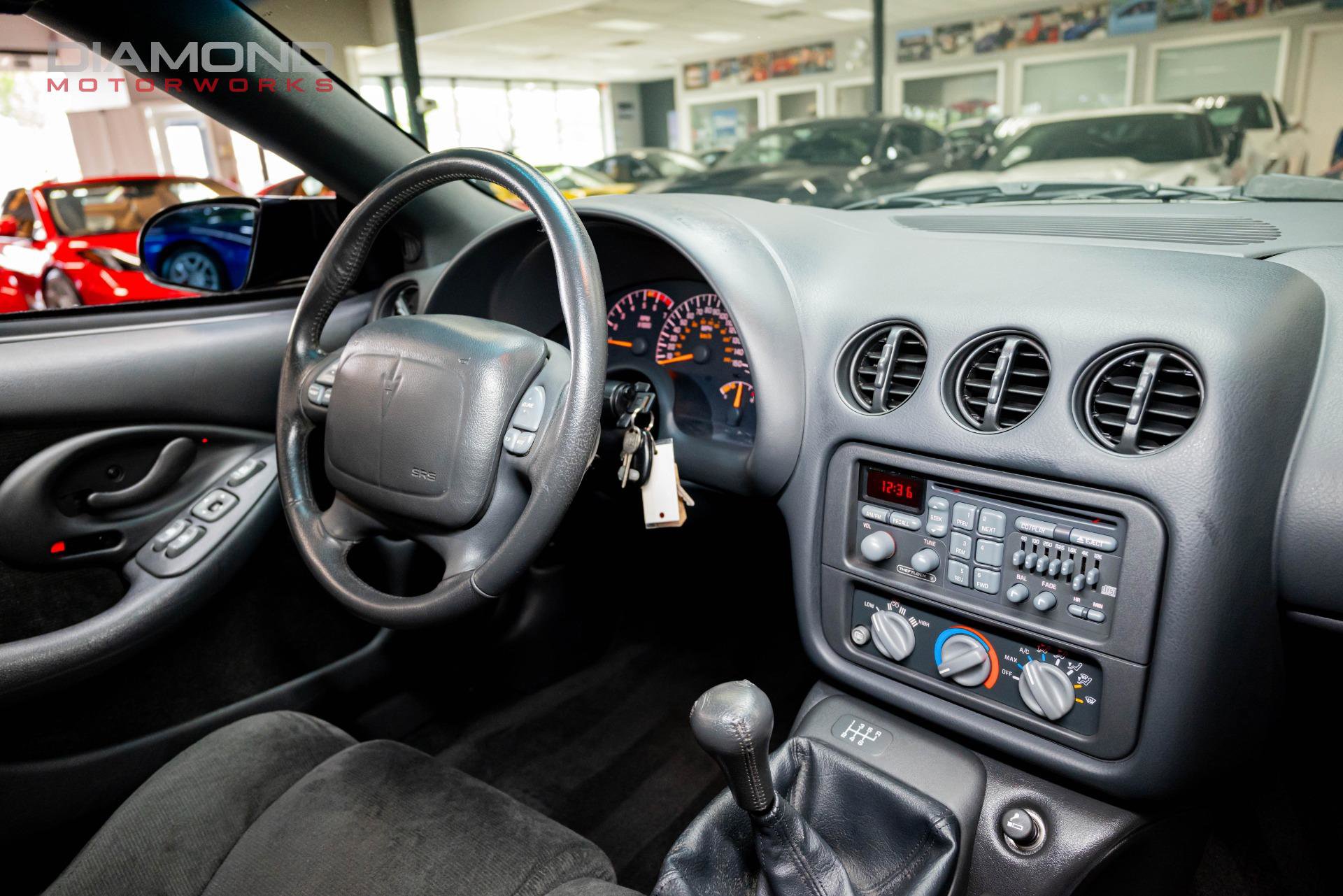 Used 1996 Pontiac Firebird Formula image 98