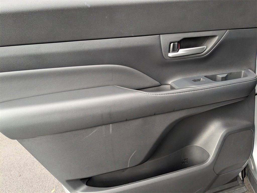 Used 2025 Toyota Grand Highlander AWD image 30