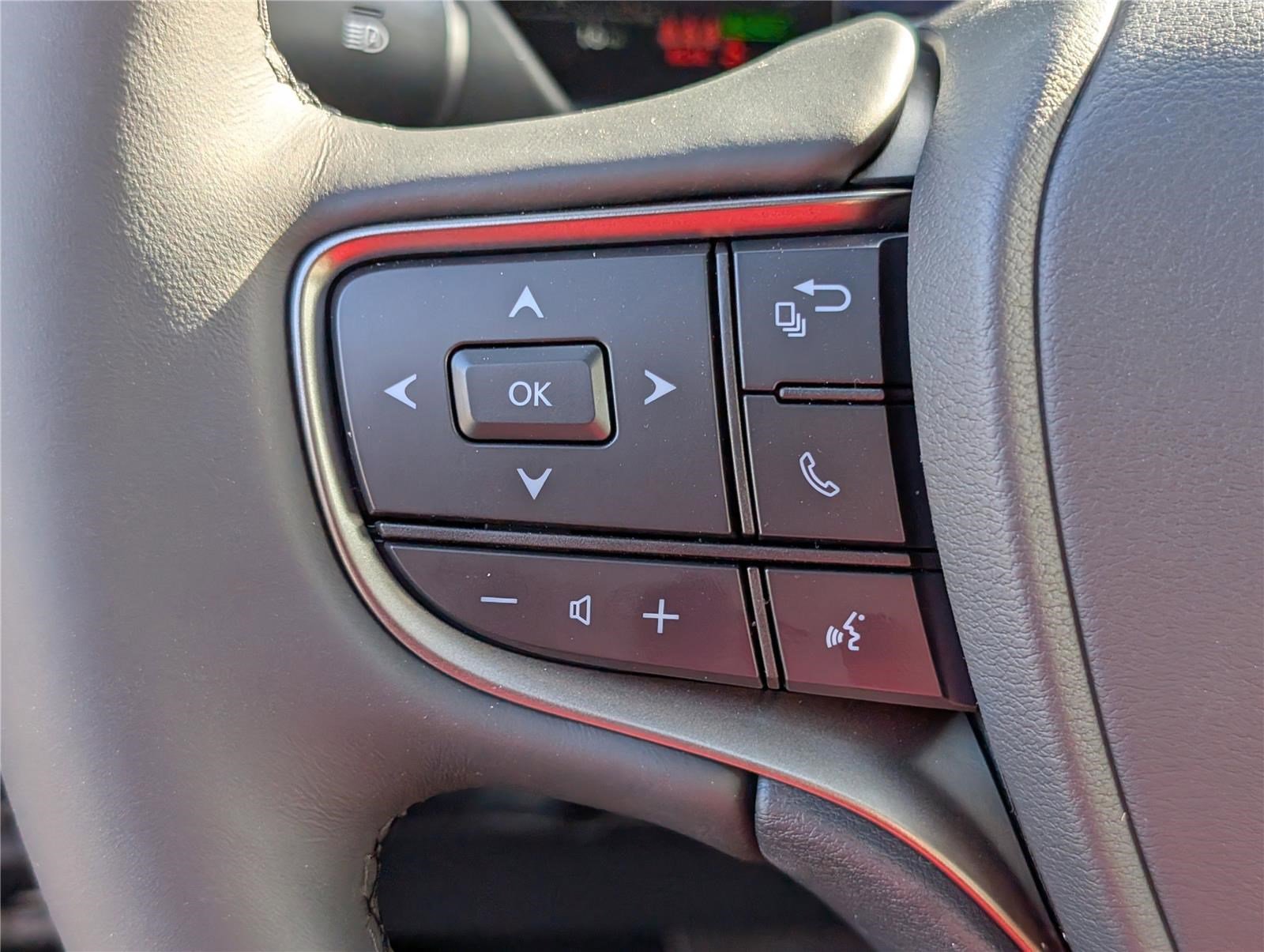 New 2026 Lexus UX 300h AWD image 19