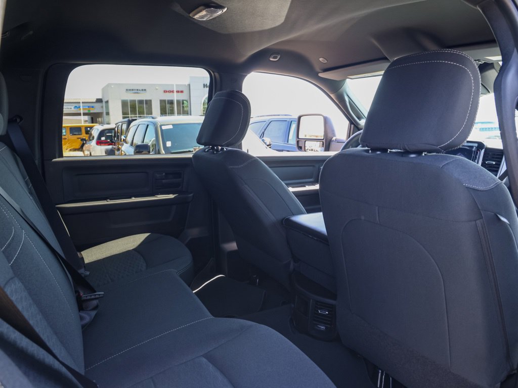 New 2026 RAM 3500 Tradesman AWD/4WD image 17