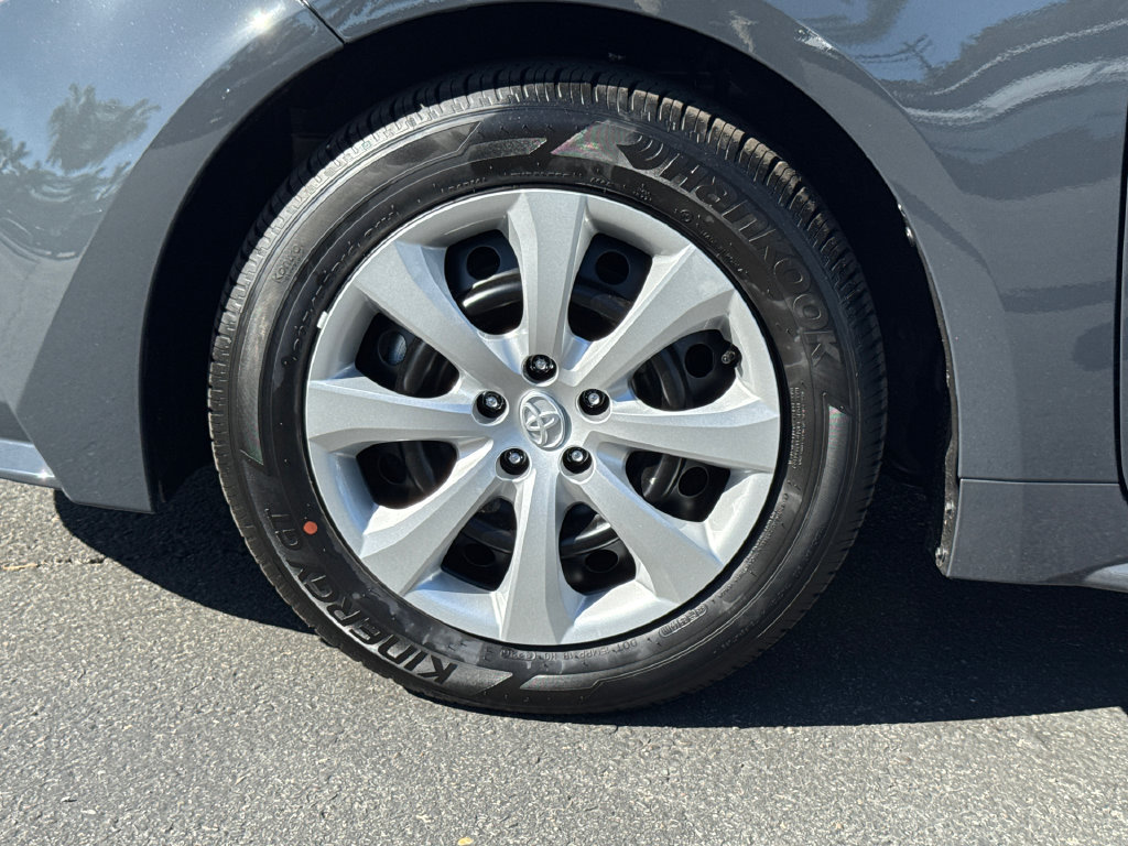 New 2027 Toyota Corolla LE FWD image 6