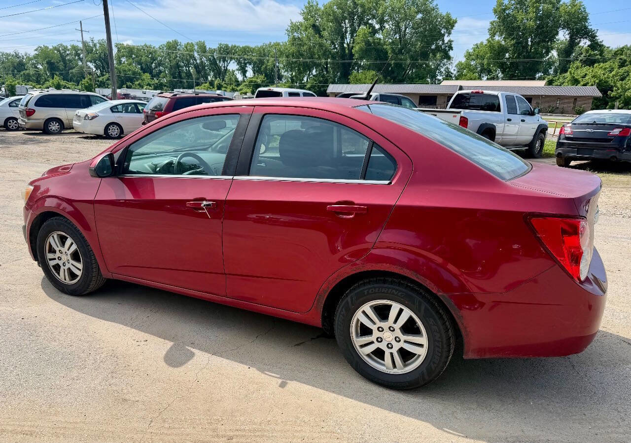 Used 2012 Chevrolet Sonic LT FWD image 3