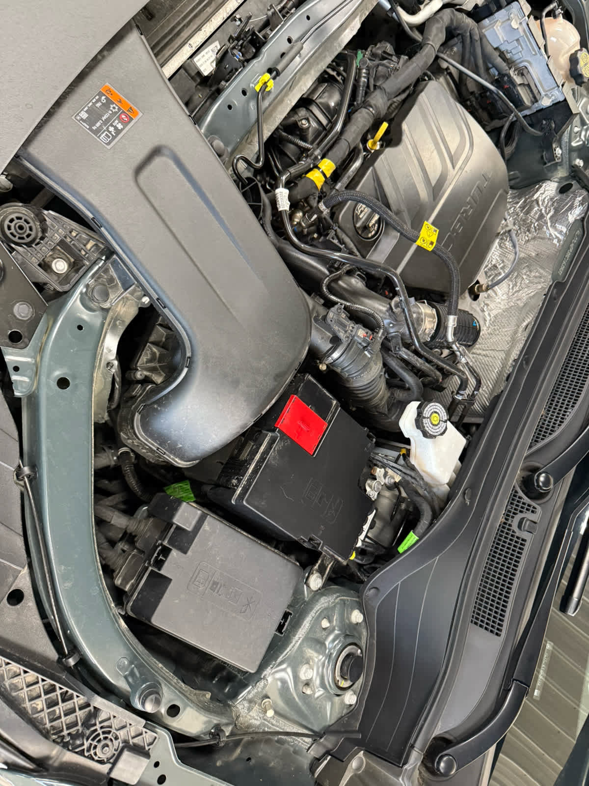 Used 2025 Chevrolet Trax LT w/ Driver Confidence Package image 33