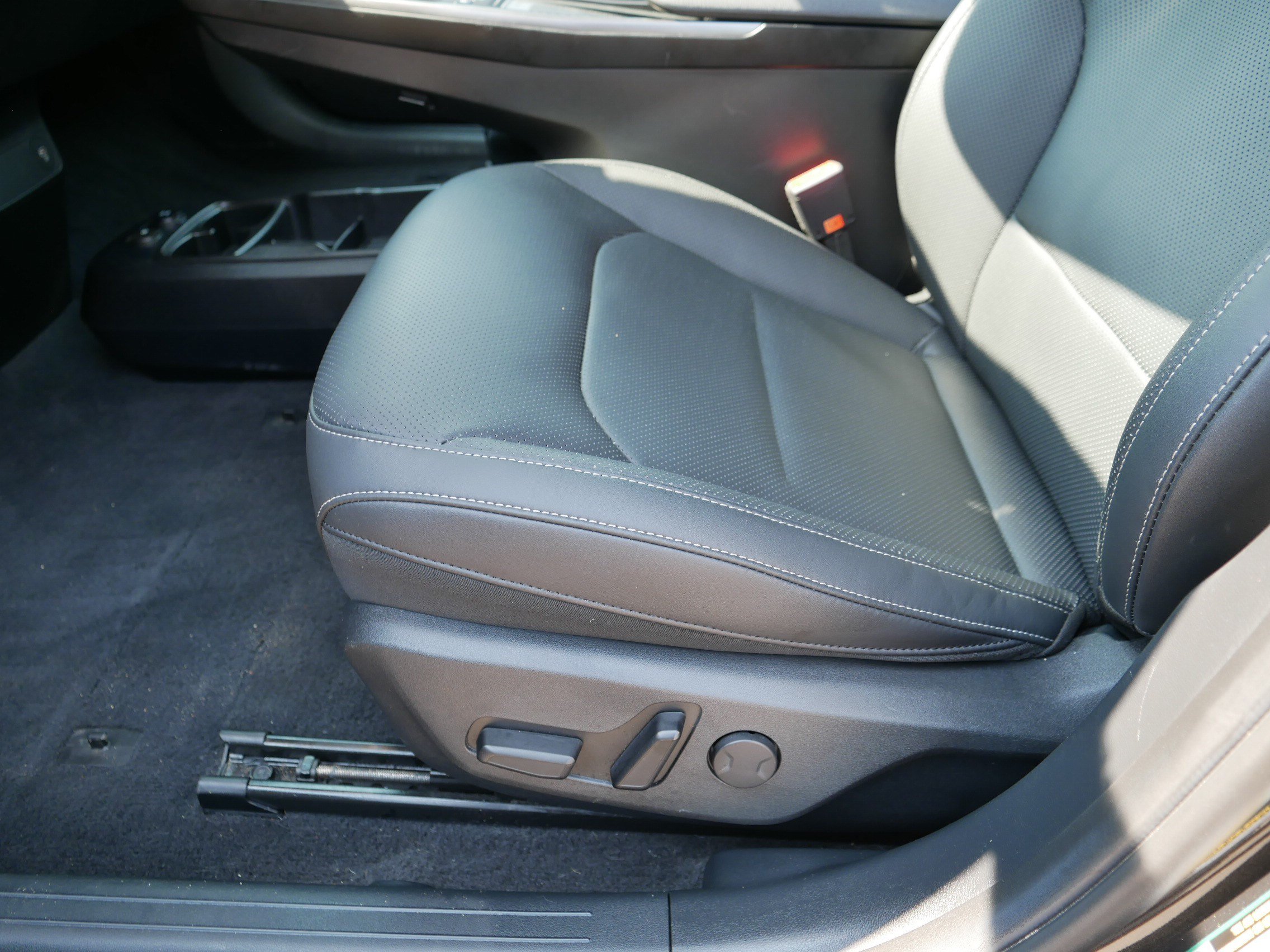 Certified 2024 Kia EV6 Wind w/ Wind Technology Package AWD/4WD image 20