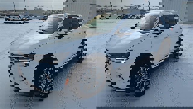 Used 2023 Buick Envision Preferred image 36