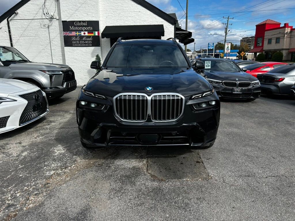 Used 2023 BMW X7 xDrive40i w/ M Sport Package image 8