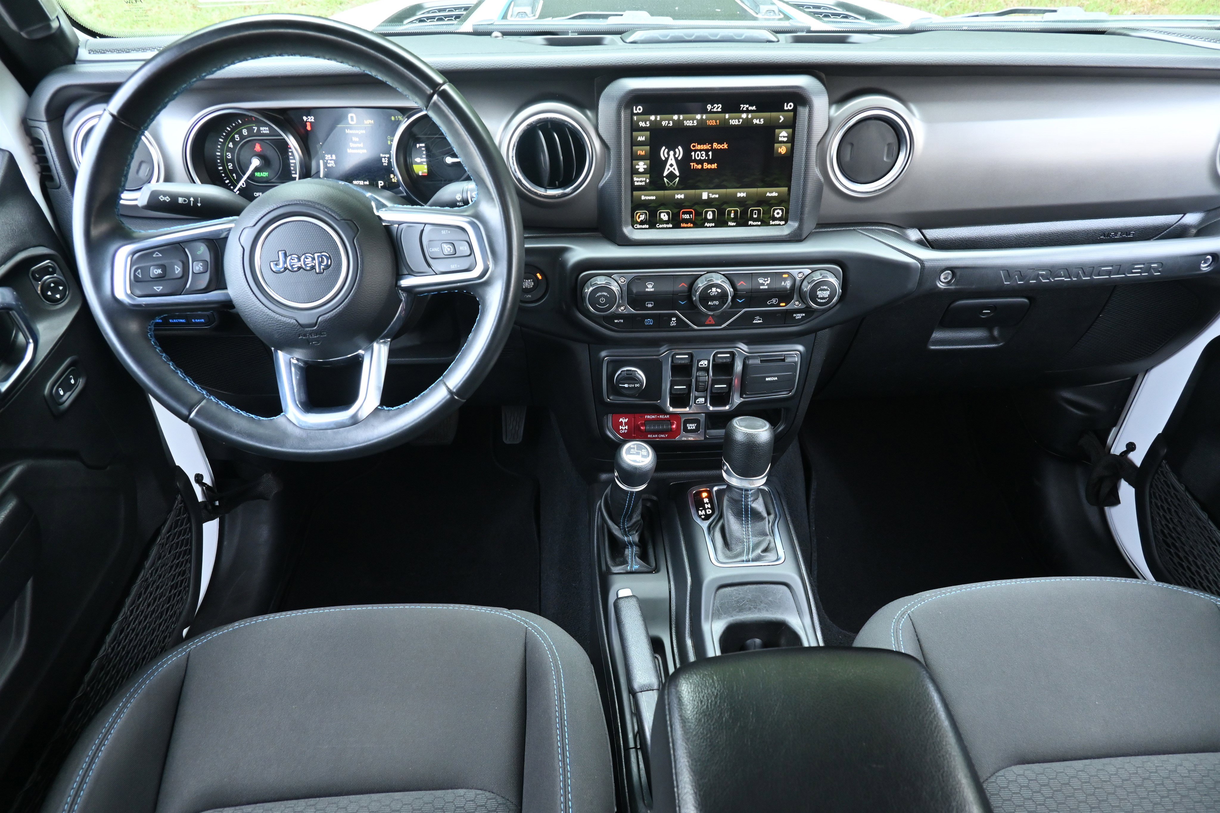 Used 2022 Jeep Wrangler Unlimited Rubicon 4xe image 22