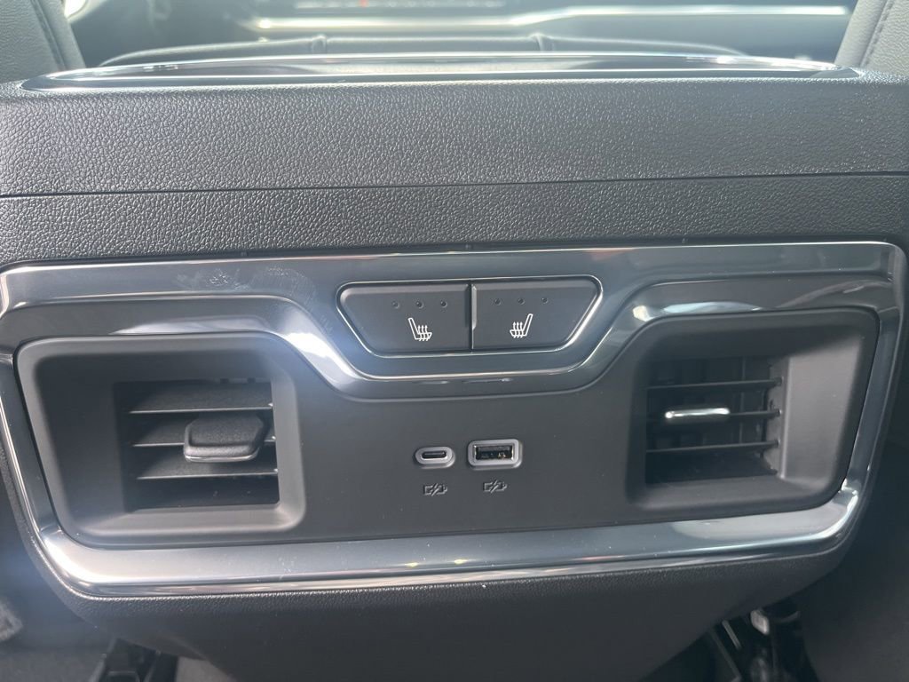 New 2026 Chevrolet Silverado 3500 LTZ w/ LTZ Plus Package image 27