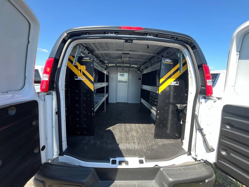 New 2025 GMC Savana 2500 w/ Driver Convenience Package RWD image 10