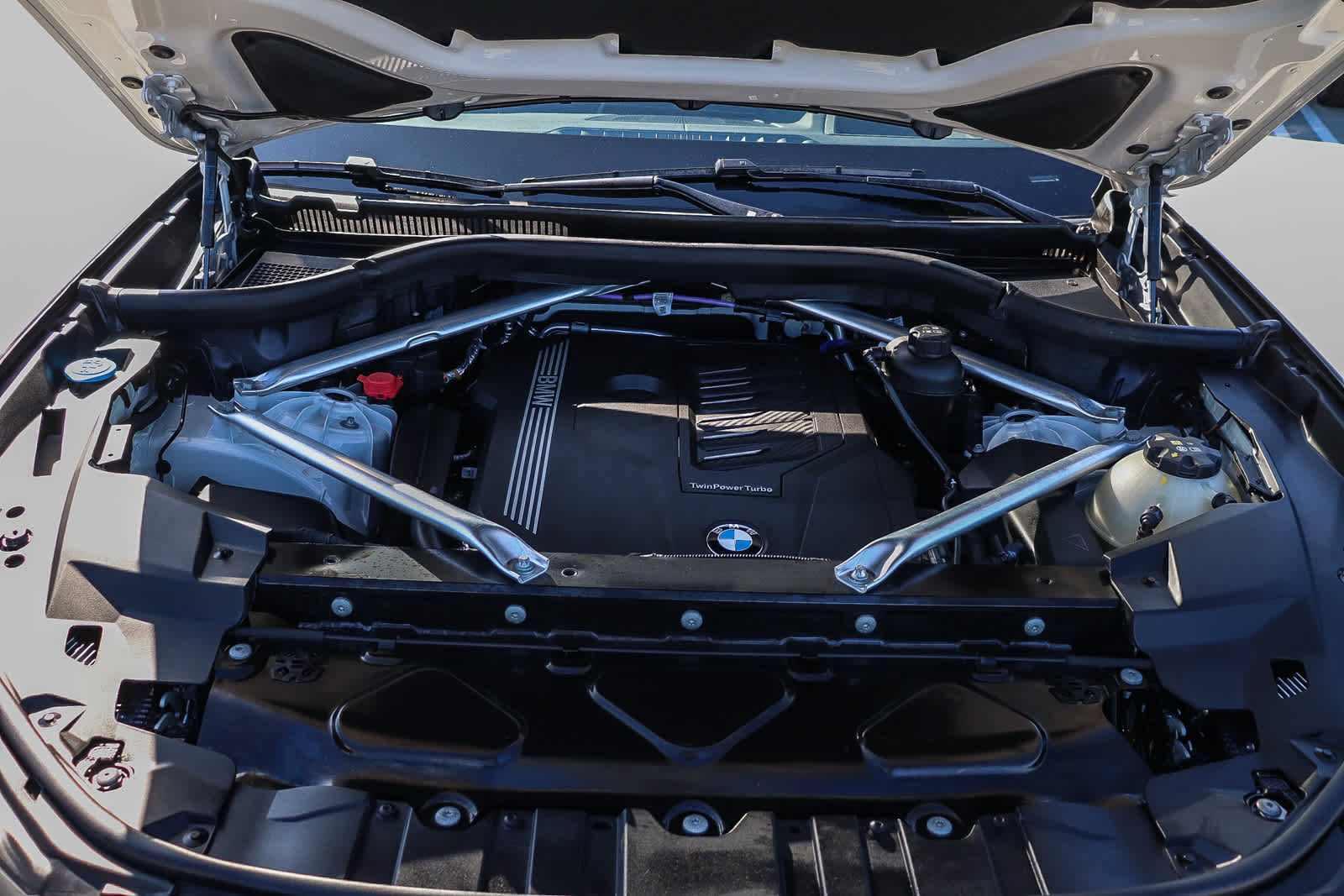 Used 2023 BMW X5 xDrive40i w/ Luxury Seating Package image 37