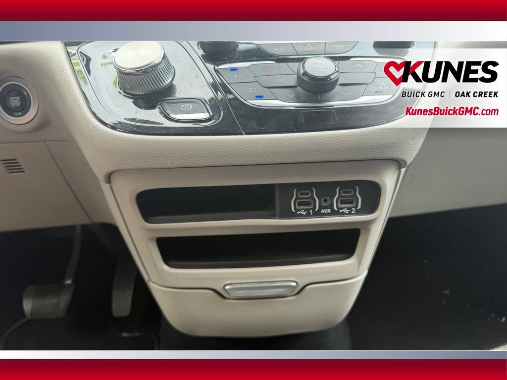 Used 2021 Ford EcoSport SE w/ Interior Protection Package FWD image 24
