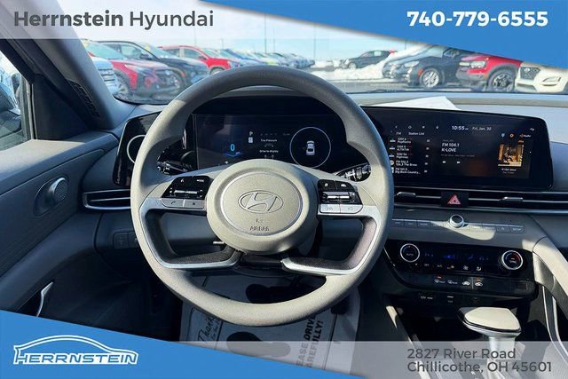 Used 2024 Hyundai Elantra SEL image 7