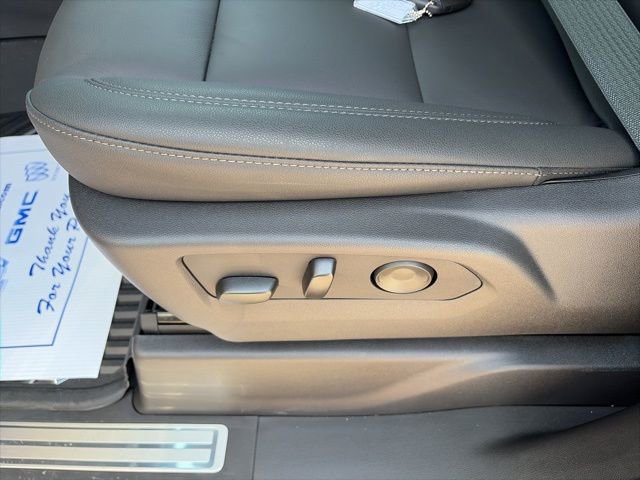 New 2026 Chevrolet Silverado 1500 LT image 18