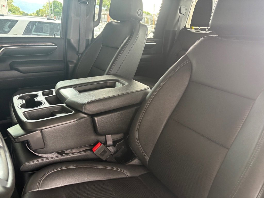 Used 2024 Chevrolet Silverado 2500 LTZ AWD/4WD image 6