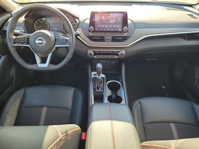 Certified 2025 Nissan Altima 2.5 SR image 18