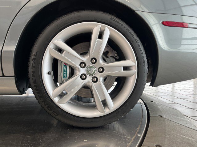 Used 2005 Jaguar S-TYPE R image 38