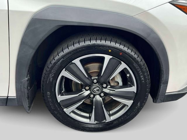 Used 2020 Lexus UX 250h 250h Base w/ Premium Package image 14