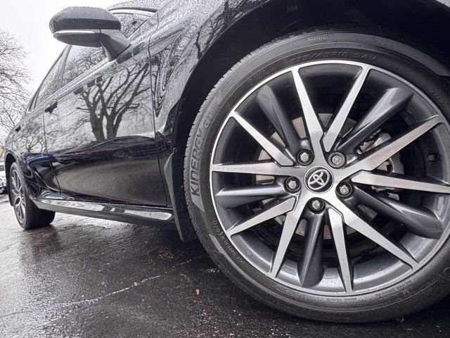 Used 2024 Toyota Camry XLE w/ Cold Weather Package image 7