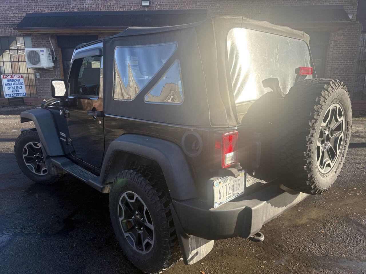 Used 2013 Jeep Wrangler Sport AWD/4WD image 6