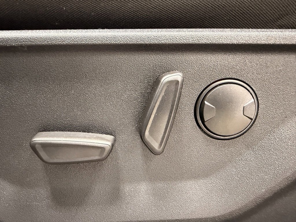 Used 2023 Ford F150 XLT w/ Equipment Group 302A High image 25