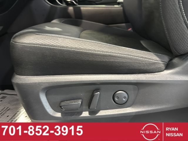 Certified 2024 Nissan Pathfinder SV AWD/4WD image 19