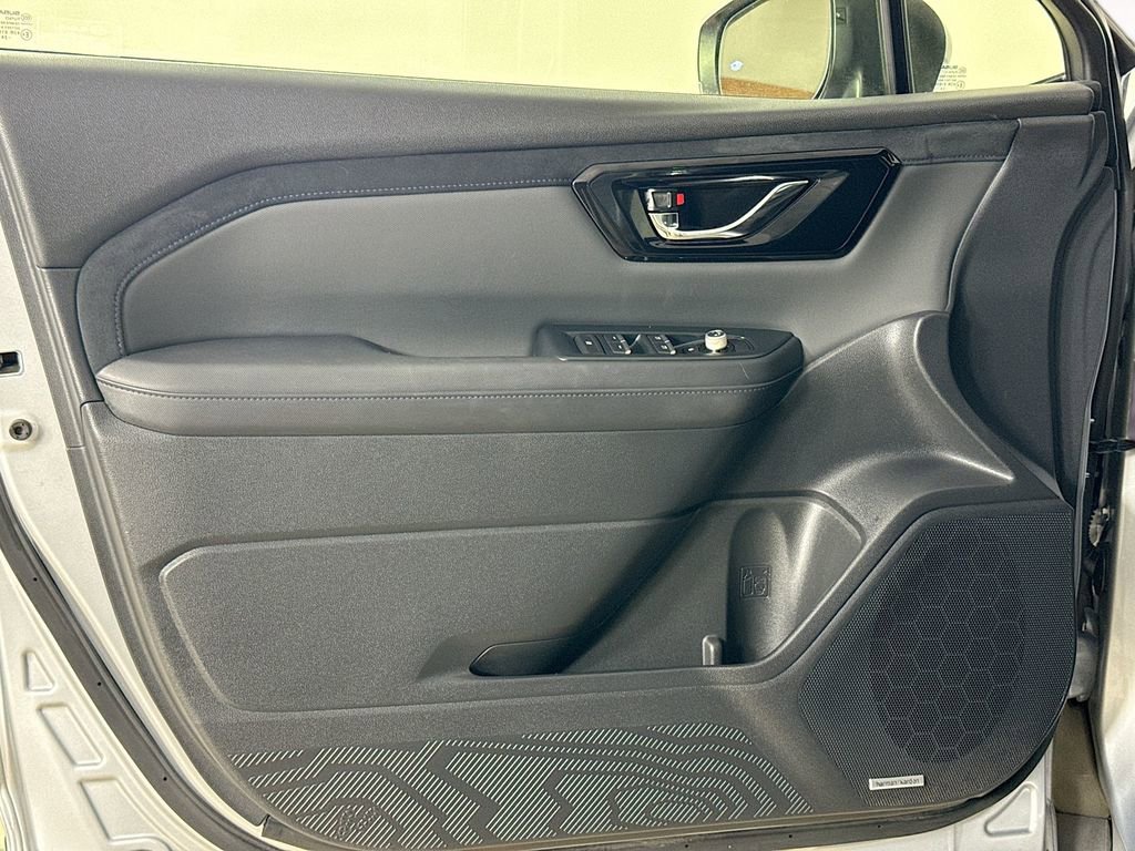 Certified 2025 Subaru Forester Limited w/ Popular Package #2 image 9