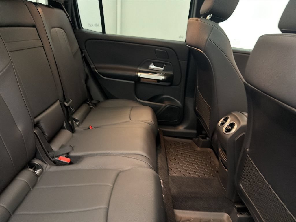 Used 2026 Mercedes-Benz GLB 250 image 26