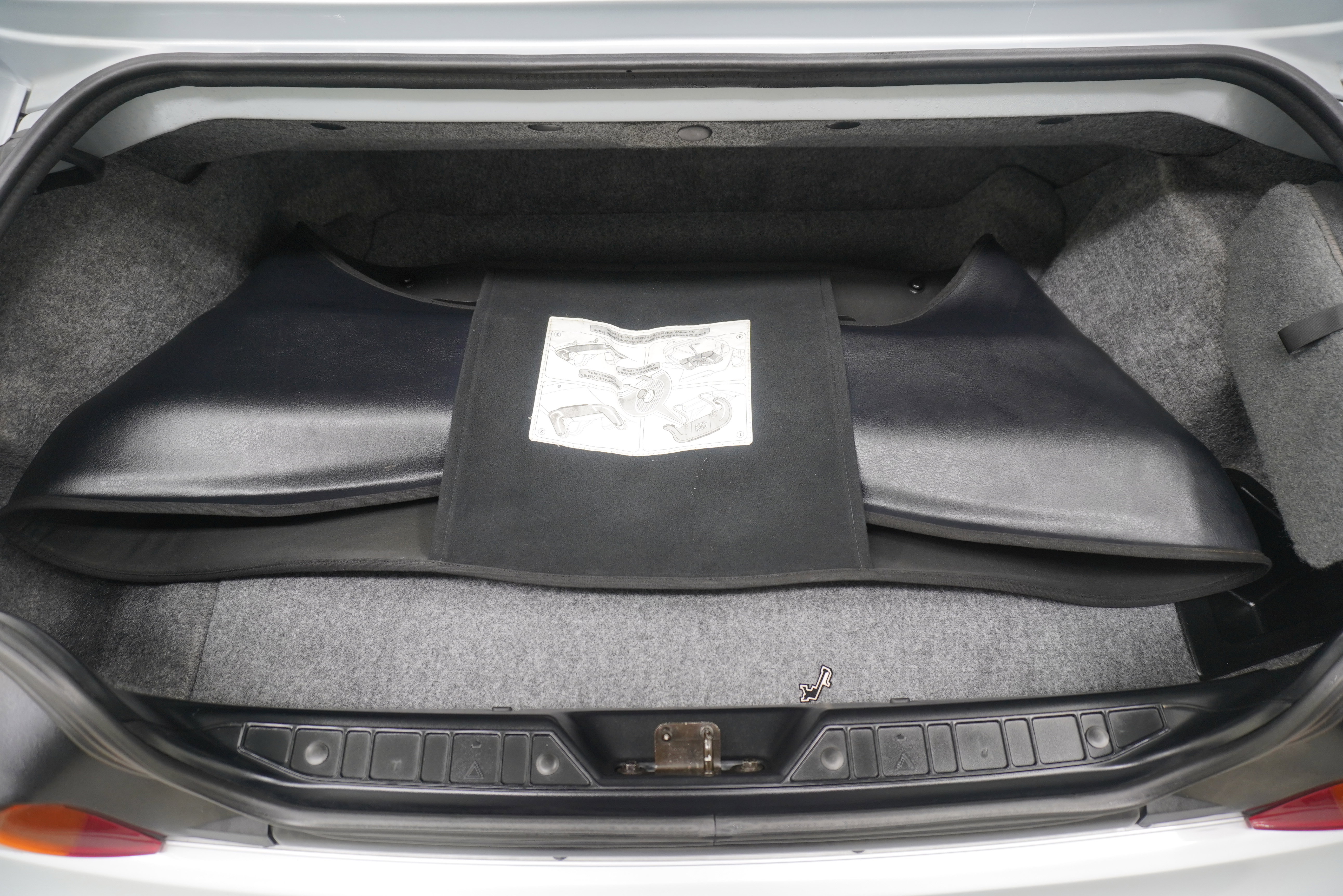 Used 1996 BMW Z3 1.9 image 23