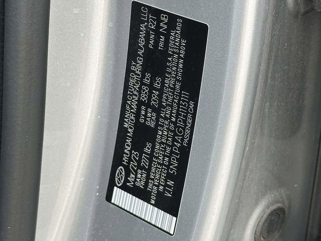 Certified 2023 Hyundai Elantra Limited image 12