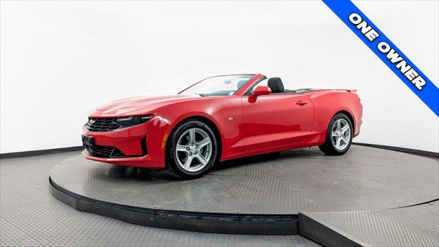 Used 2020 Chevrolet Camaro LT image 2