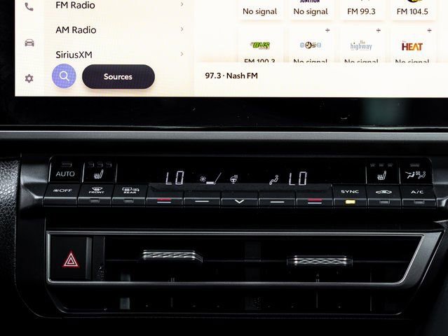 Used 2025 Toyota Camry XSE image 19