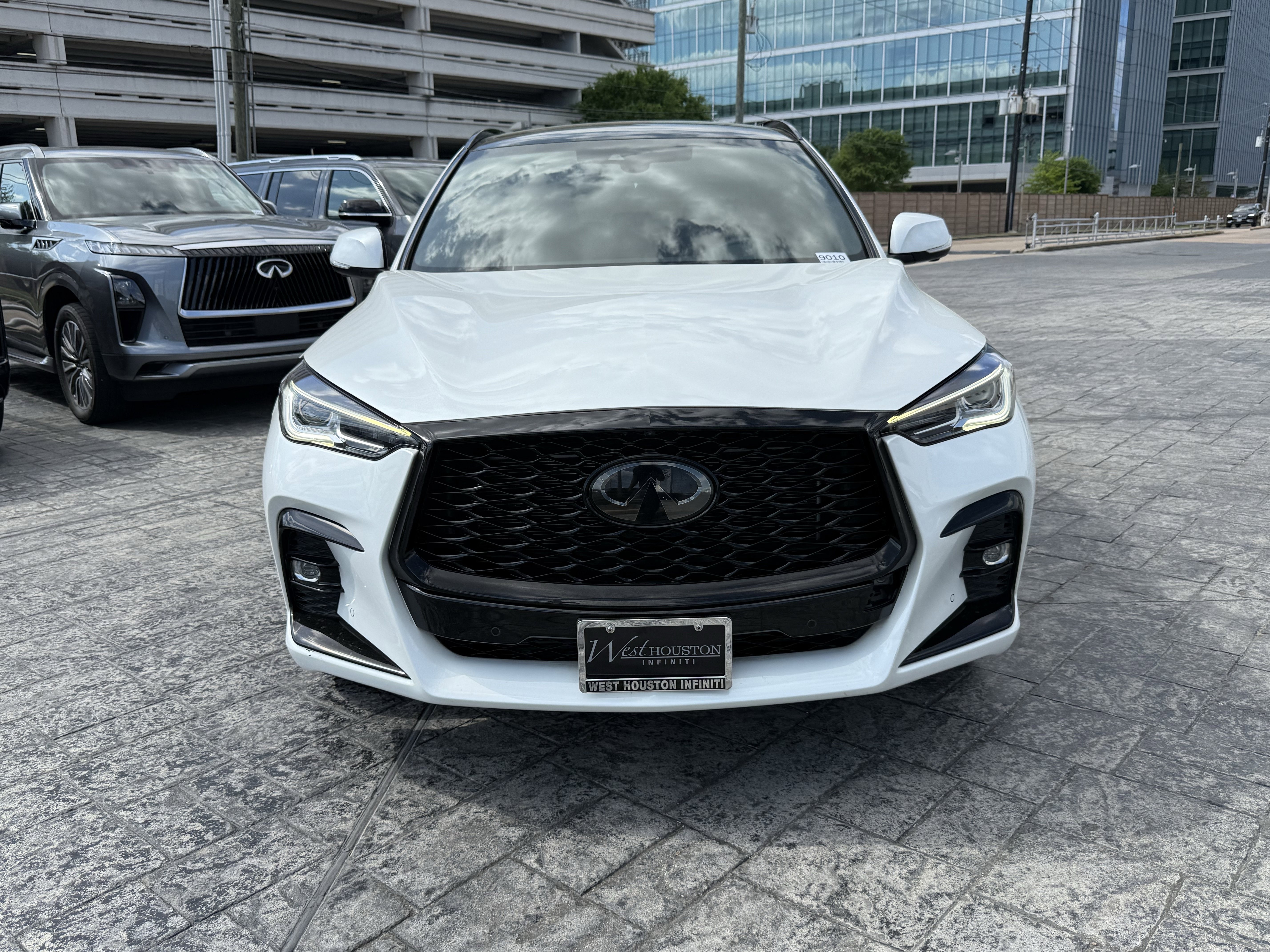 Certified 2023 INFINITI QX50 Sport FWD image 2