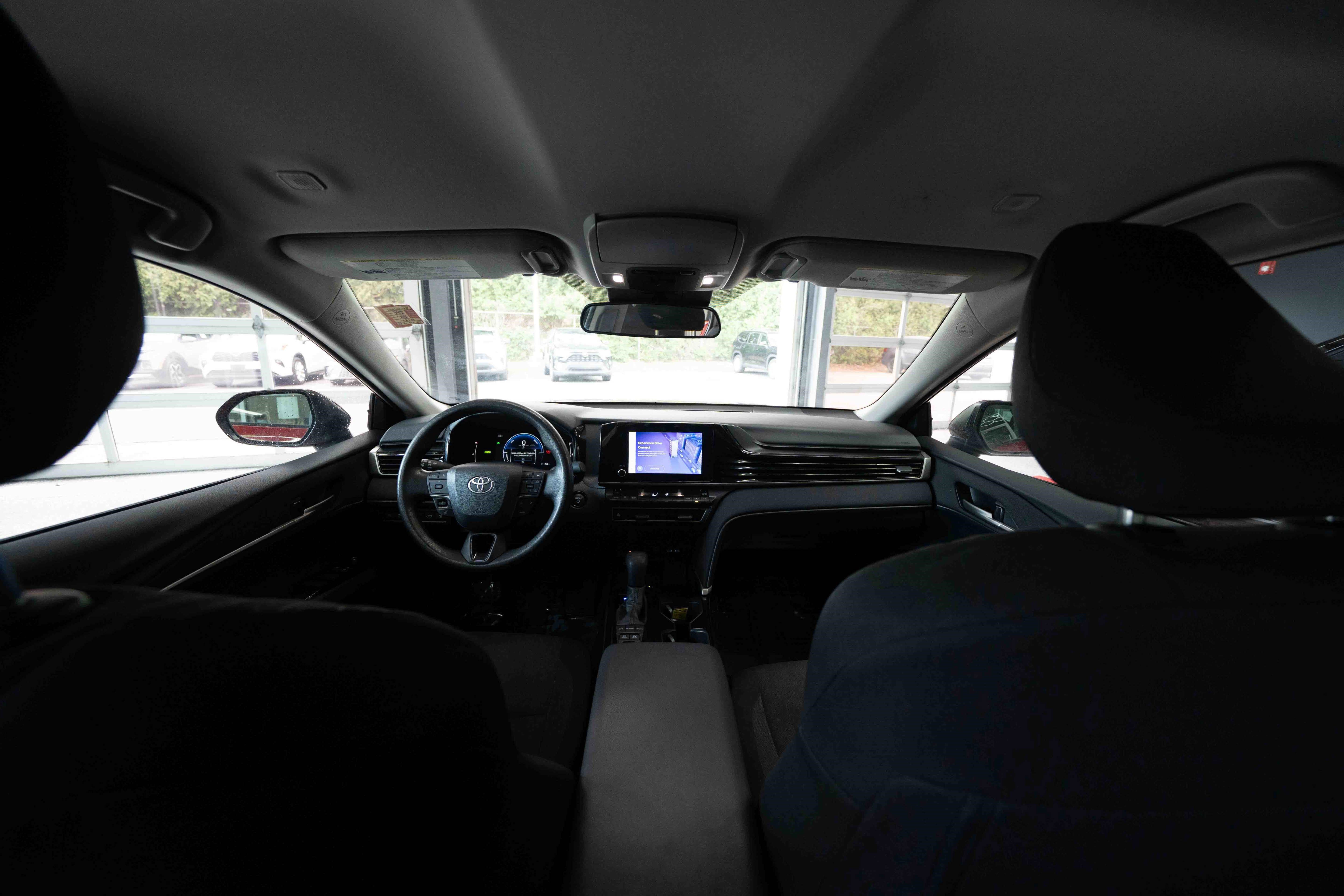 Used 2025 Toyota Camry LE FWD image 19