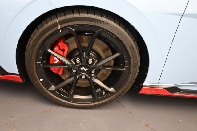 New 2026 Hyundai Elantra N FWD image 24