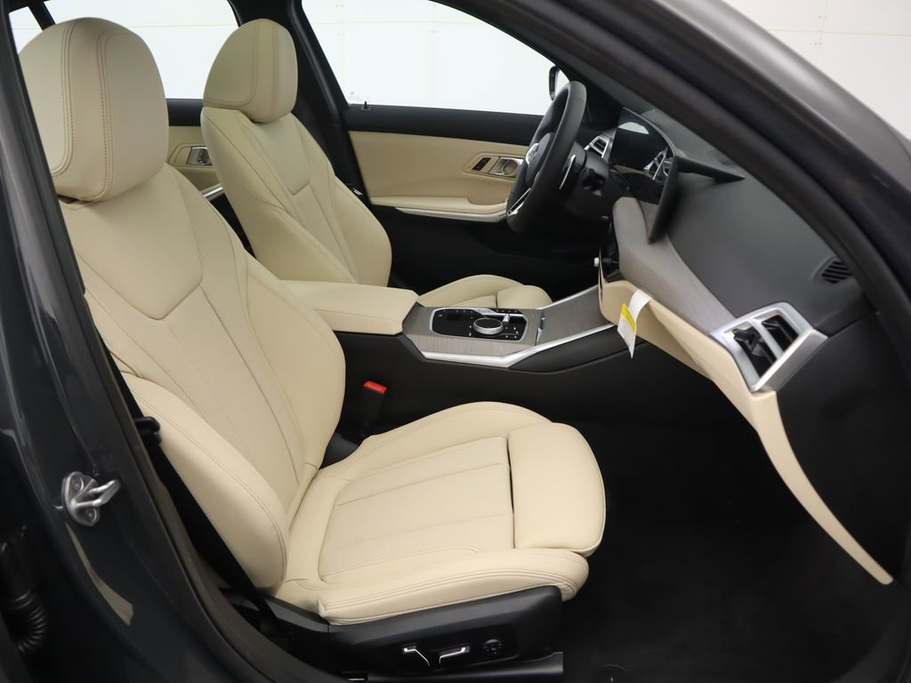 New 2026 BMW 330i Sedan w/ M Sport Package image 21